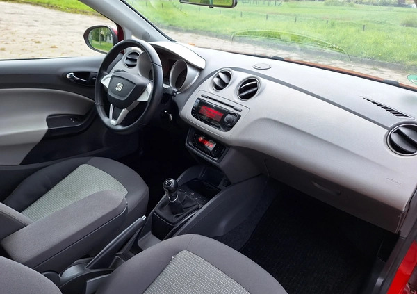 Seat Ibiza cena 15999 przebieg: 169700, rok produkcji 2009 z Elbląg małe 667